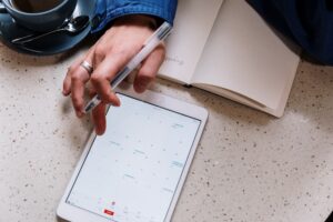 年間休日日数が少ない会社に転職してしまった30代女性