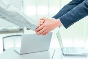 優秀だから不採用とならないために転職エージェントに相談