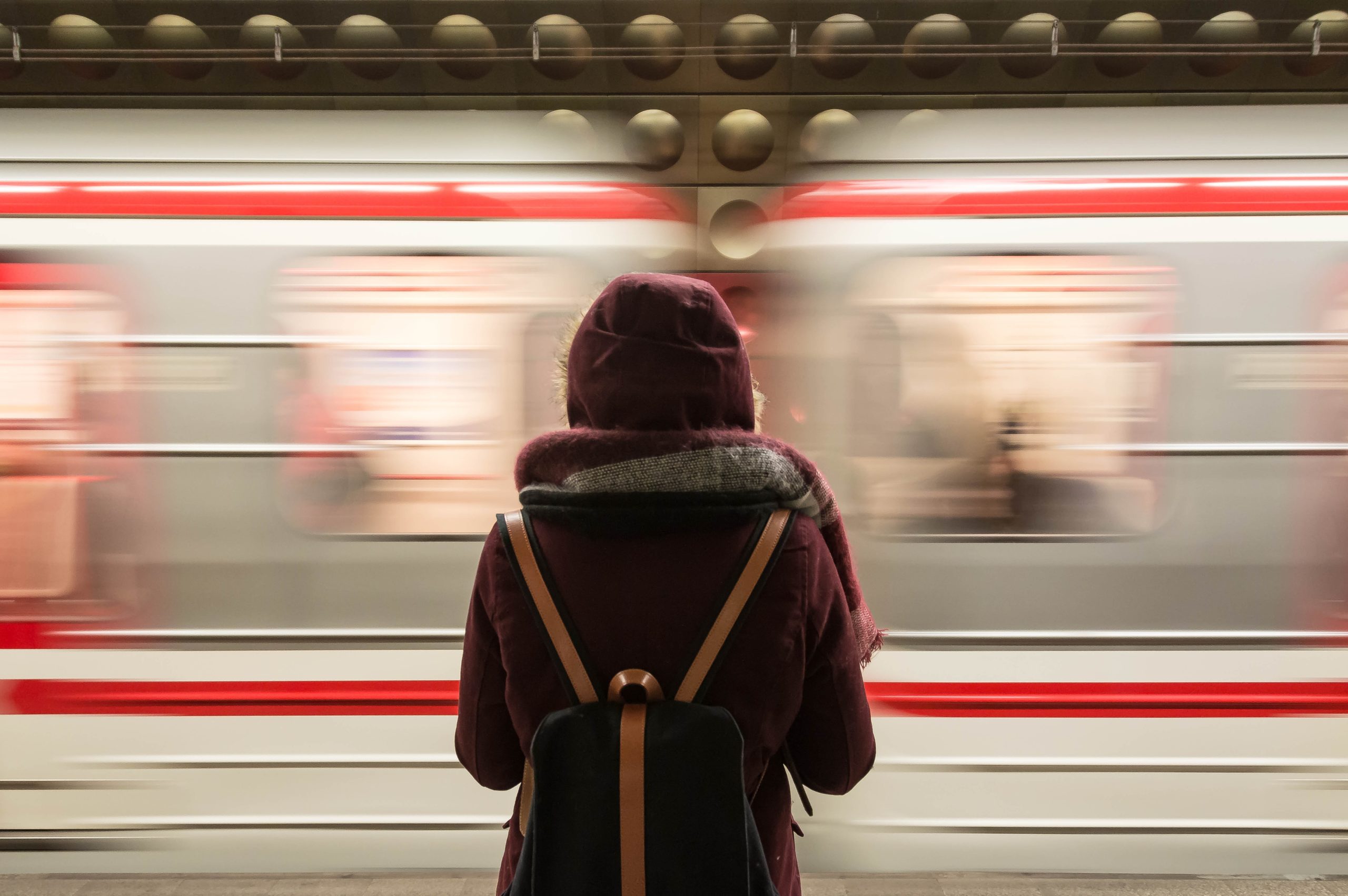 時短勤務と育児の両立を考え転職を考えているけど出勤する女性